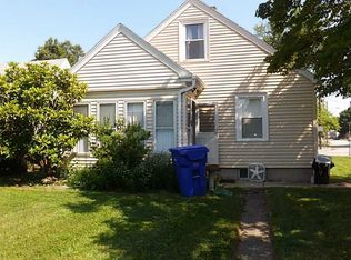 655 Benefit St, Pawtucket, RI 02861