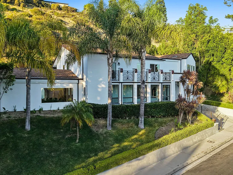 7923 Electra Dr — Photo 113