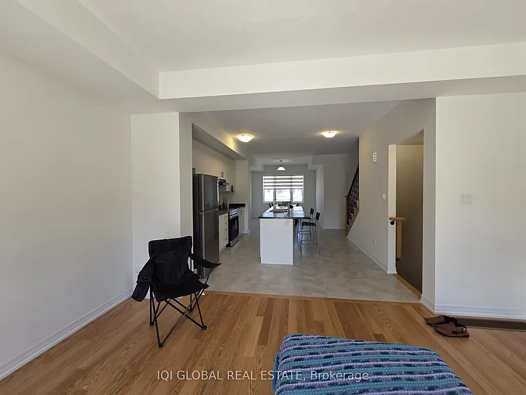161 Melody Ln — Photo 5