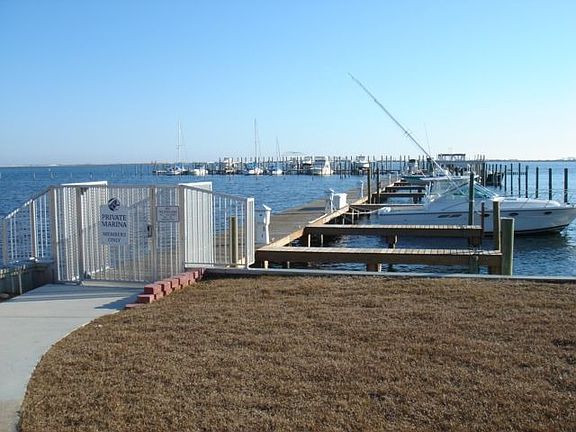 Landfall Private Marina