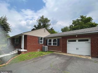 1160 Sterling Rd, Herndon, VA 20170