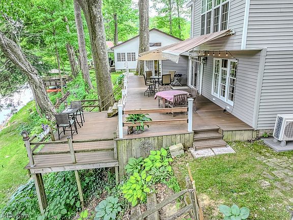 5th image of 3765 Woodside Drive Ext