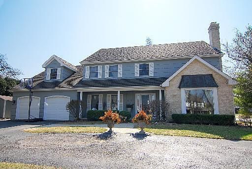 1st image of 63 Bonnie Ln