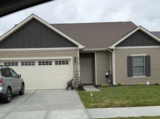 2410 Stoneycreek Dr, Whitestown, IN 46075