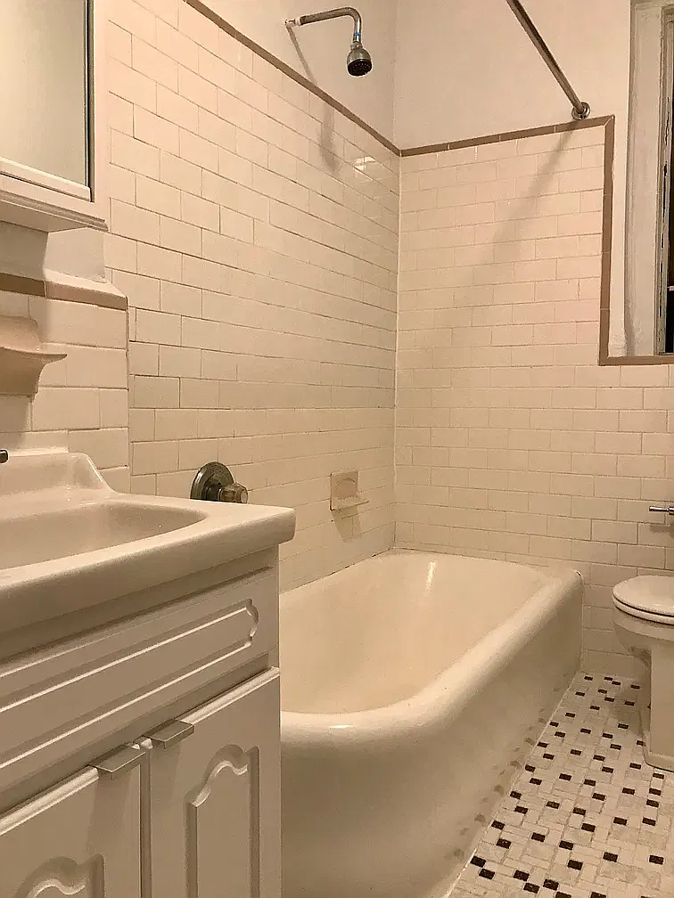 2 bed, 1180 sqft, $2,500 — Photo 1
