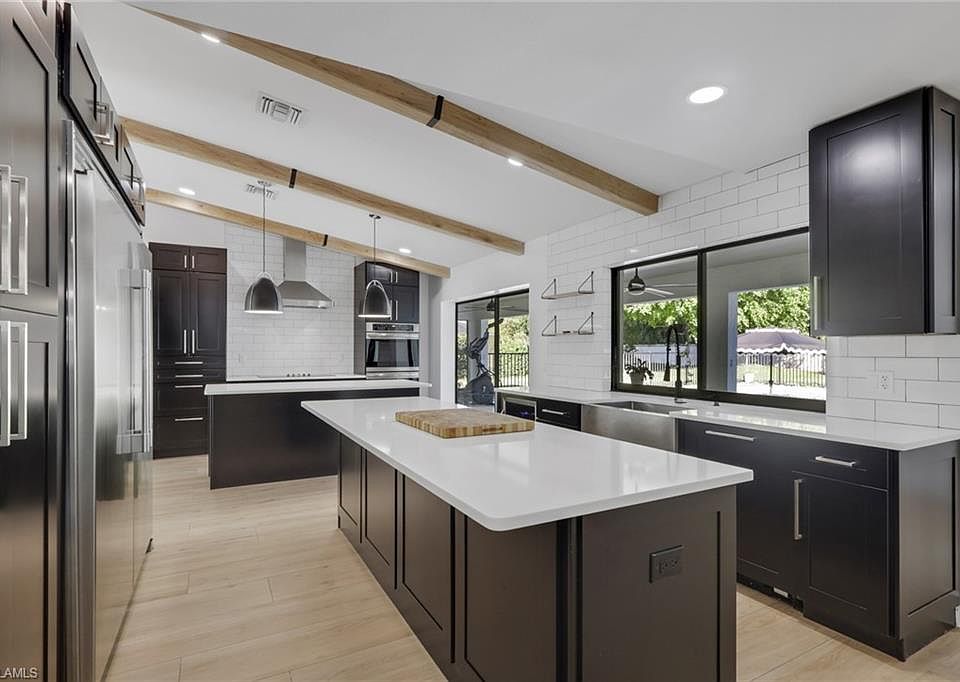 1st image of 10450 Windsor WAY