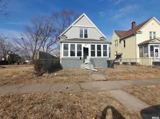 619 13th Ave, Rock Island, IL 61201