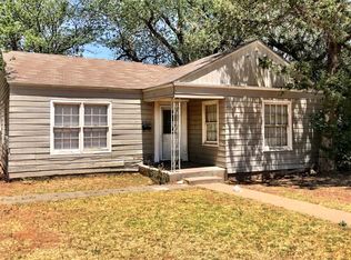 2412 31st St, Lubbock, TX 79411