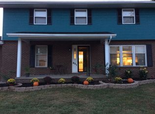 821 Brentwood Dr, Belpre, OH