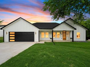 842 White Oak Dr, Woodway, TX 76712