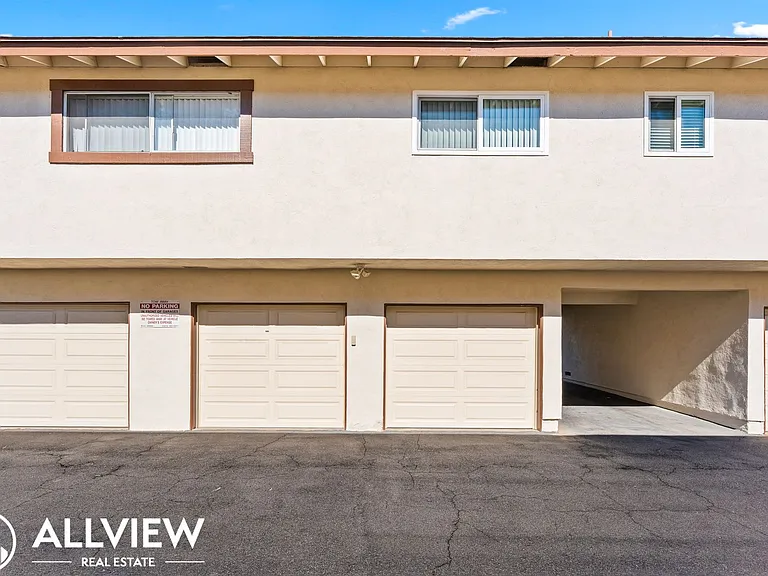 17972 Baron Circle — Photo 22