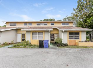 1121 W Prospect Rd, Fort Lauderdale, FL 33309