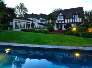 227 S Muirfield Rd, Los Angeles, CA 90004