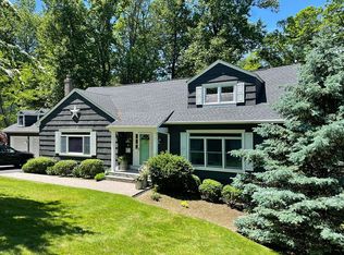 16 Dorothy Dr, Morristown, NJ