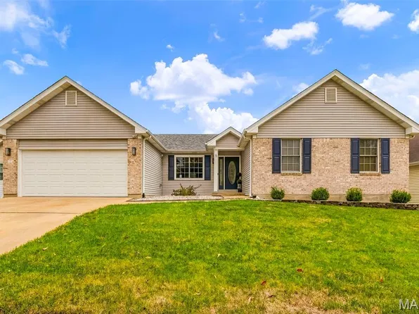 3 Hatcher Run Ct, Saint Peters, MO 63376