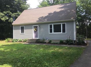 18 Edge Hill Rd, Amherst, MA 01002