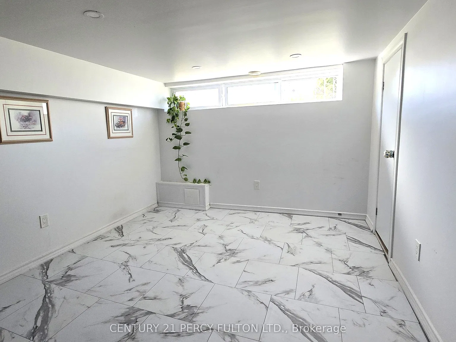 3 bed, $1,850 — Photo 2