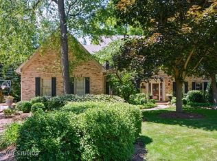 1315 Hawkins Ct, St Charles, IL 60174