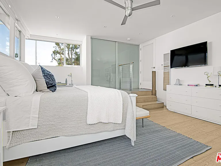 23536 Malibu Colony Rd — Photo 33