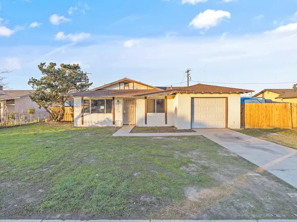 4416 W Victor Avenue, Visalia, CA 93277