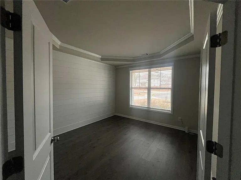 408 Elkhorn Glen Ct — Photo 15