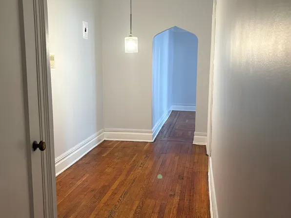 50-05 43rd Avenue image 7 of 19