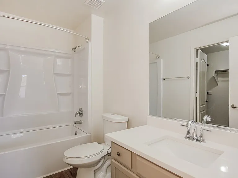 25029 W Illini St — Photo 9