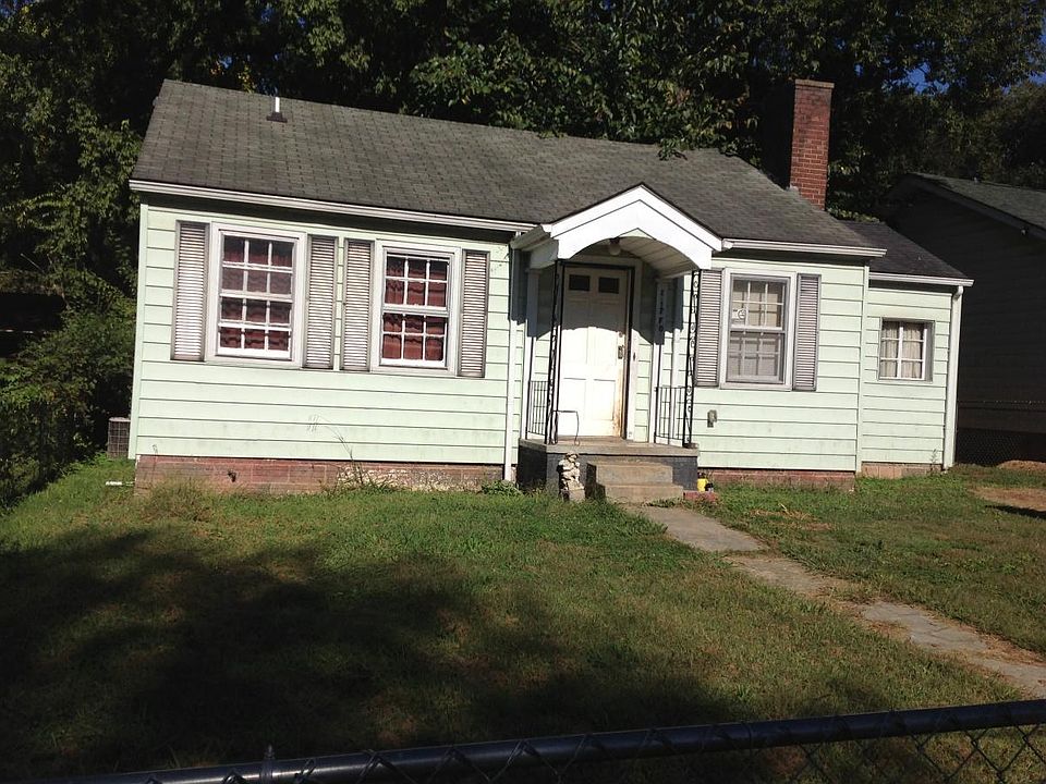 1st image of 2317 Woodbine Ave