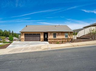 4622 Risstay Way, Shasta Lake, CA 96019