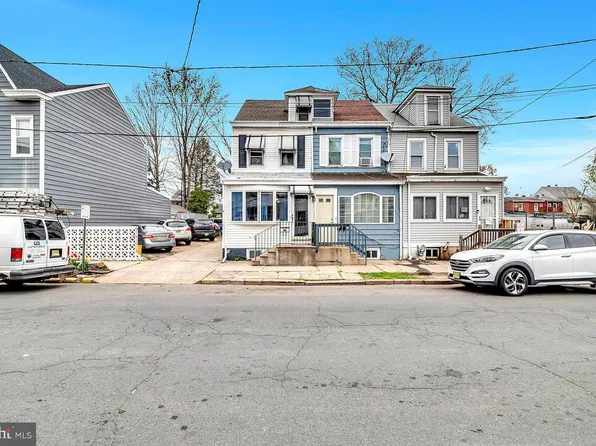 402 Hewitt St, Trenton, NJ 08611