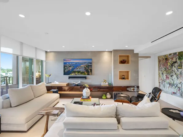 100 SE 5th Avenue #402, Boca Raton, FL 33432