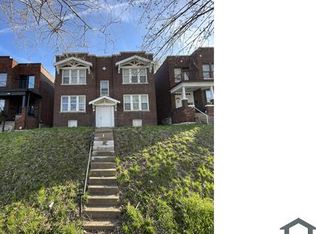 311 Eichelberger St #2, Saint Louis, MO 63111