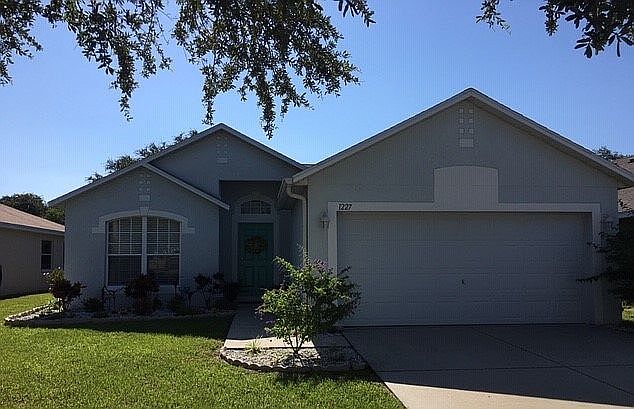 1st image of 1227 Sheridan Bay Dr