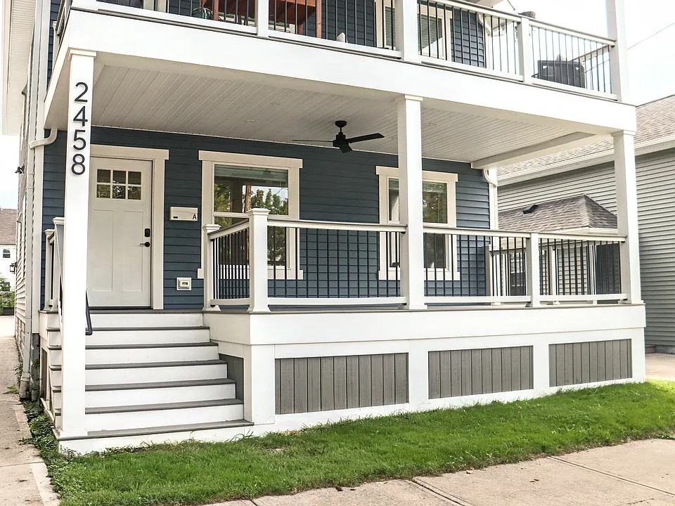 2458 Tremont Ave #A