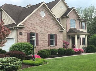 3514 Neffs Laurys Rd, Schnecksville, PA 18078