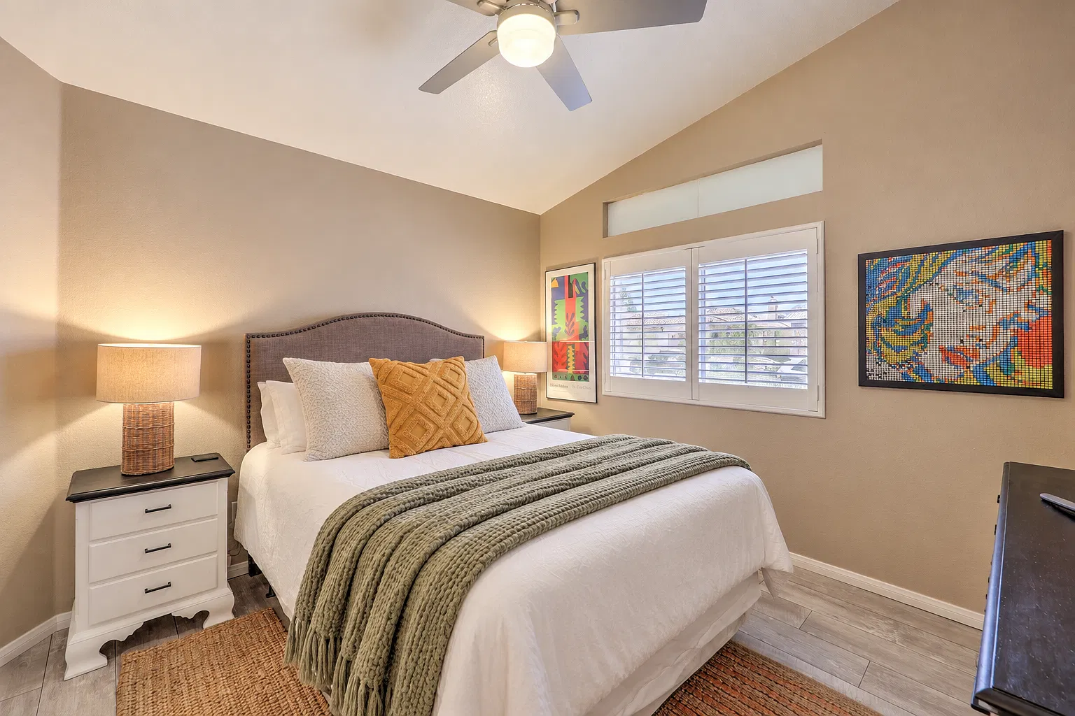 Bookbinder | Cozy 2BR Vegas Pool Retreat — Photo 4