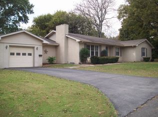 109 Sunny Chat Pl, Glasgow, KY 42141