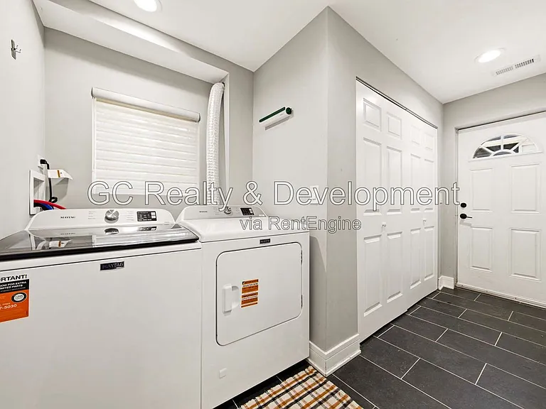 27W180 Cooley Ave #1 — Photo 14