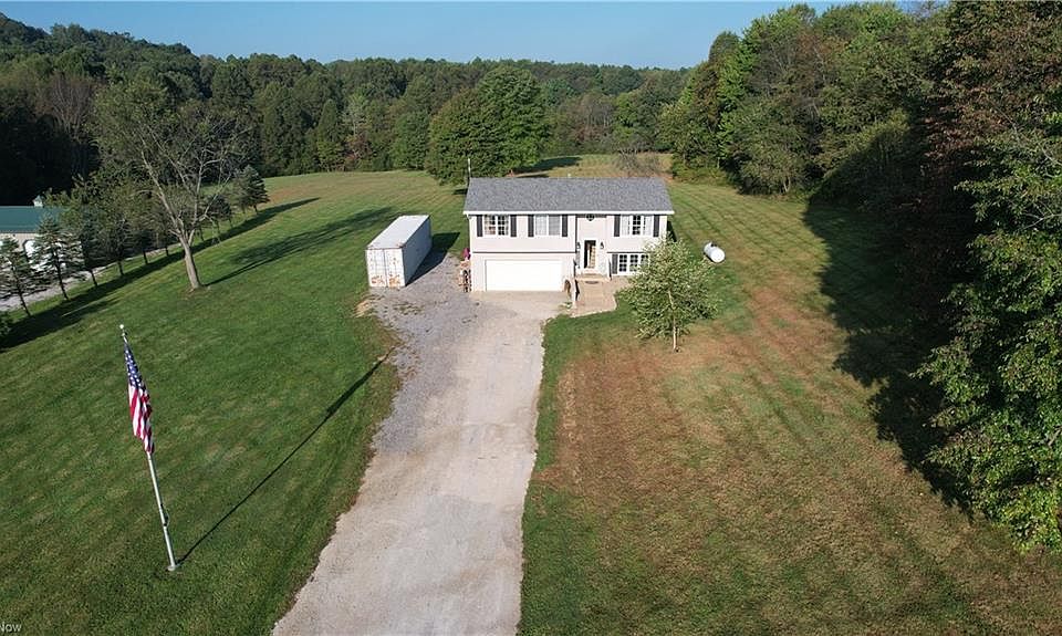 7739 Briggle Ave SW, East Sparta, OH 44626 Zillow
