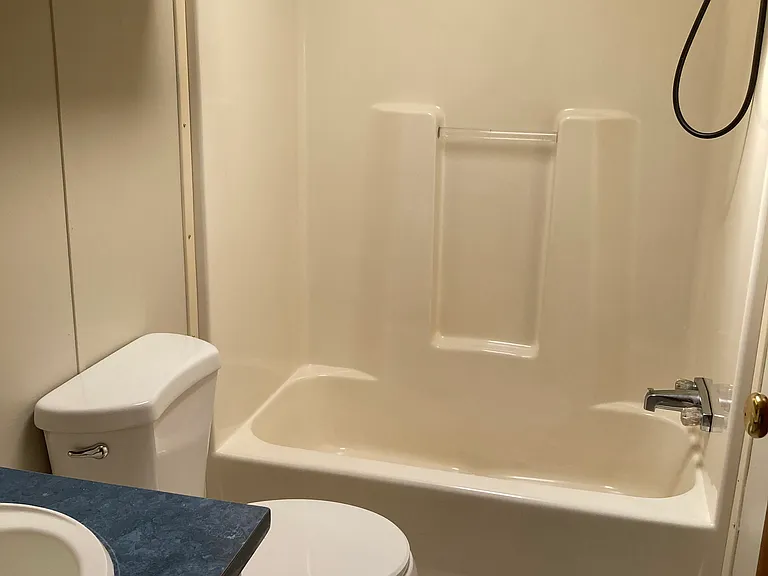 27 Middle St #27 — Photo 7
