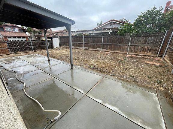 4th image of 11963 Bayless St