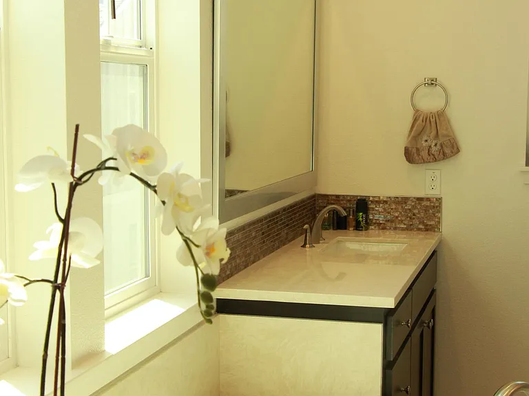 8324 Enterprise Dr — Photo 17