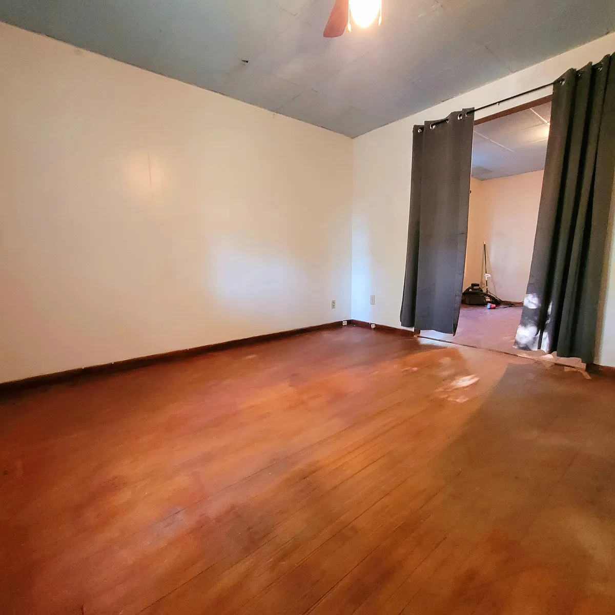 Building Photo - 219 4th Ave S #2