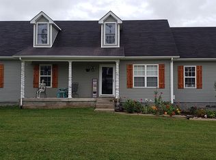 711 Fall Creek Dr, Murfreesboro, TN 37129