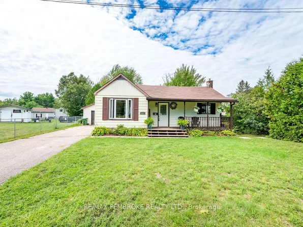 143 Schwanz Rd, Petawawa, ON K8H 1Y6