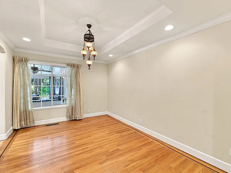 12445 Green Meadow Ln — Photo 29