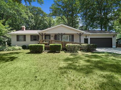 19136 Glendale Cir, Spring Lake, MI, 49456