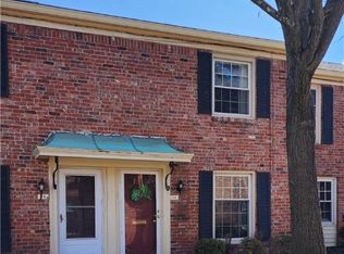 73 Nottoway Ct #19, Akron, OH 44313