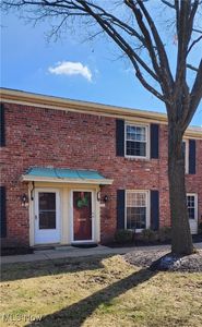 73 Nottoway Ct #19, Akron, OH, 44313