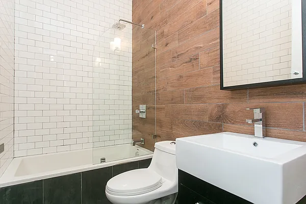 Rented by MNS | media 20